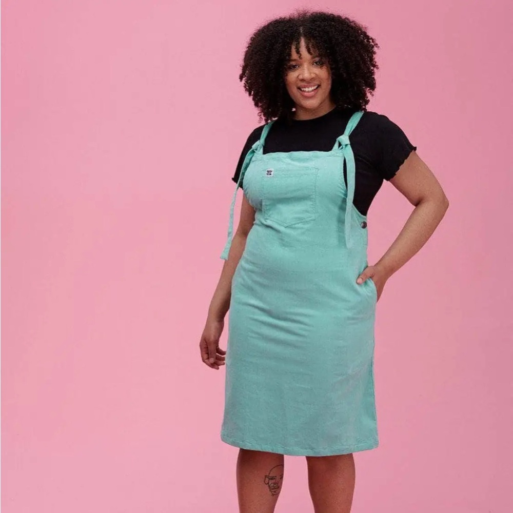 Lucy & Yak Frejya Corduroy Midi Pini Overall Dress in Eggshell size 2